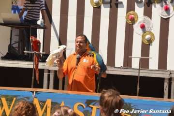 Espectáculo de aves exóticas de Paco Pluma en El Caracol (Foto Francisco Javier Santana)